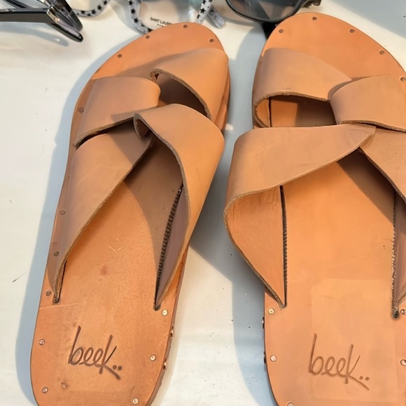 Beek Pigeon Criss Cross sandals - Picture 6 of 6